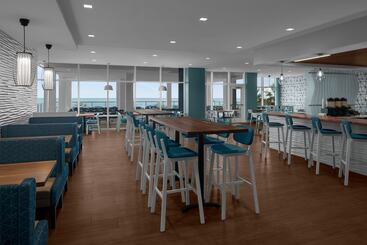 هتل Springhill Suites By Marriott Myrtle Beach Oceanfront