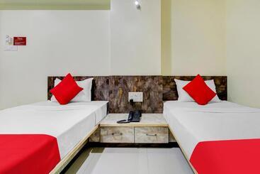هتل Happy Homely Stay Near Pune Airport