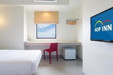 هتل Hop Inn Mahasarakham