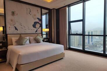 هتل Wyndham Grand Tongren Downtown