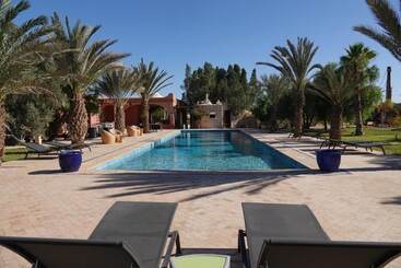 پانسیون L’oasis De Kima