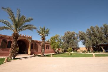 پانسیون L’oasis De Kima
