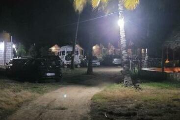 پانسیون Coconut Tree Guest House