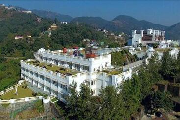 هتل Jaypee Residency Manor
