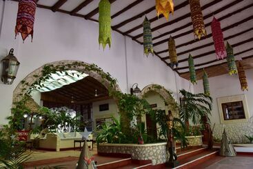 هتل Kilifi Bay Beach Resort