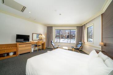 هتل Sierra Resort Hakuba