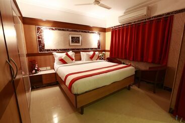 Fabhotel Prime Stalin Pleasant Park   Nr Mgr Memorial & Anna Memorial