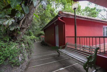 هتل Tea Valley Resort, Munnar