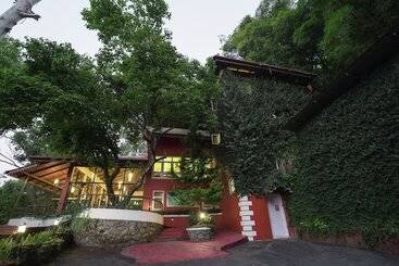 هتل Tea Valley Resort, Munnar