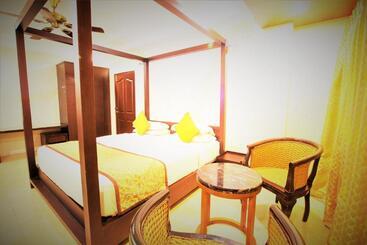 Tsg Emerald View Hotel And Spa