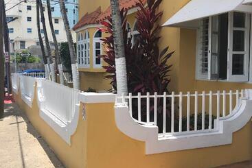 هتل Villa Del Sol