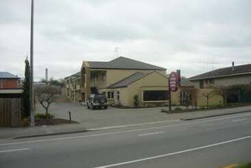 مُتل Asure Avenue Motor Lodge