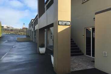 مُتل Asure Avenue Motor Lodge