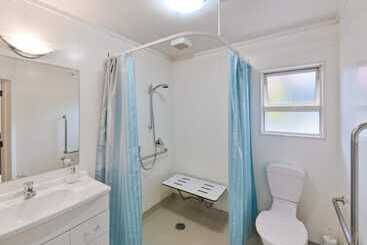 مُتل Asure Avenue Motor Lodge