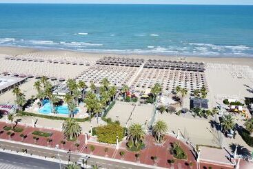 Hotiday Hotel Giulianova