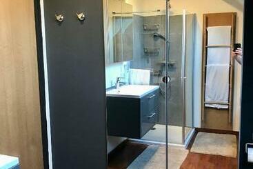 تختخواب و صبحانه Chambre D Hôte Saint Symphorien Mons