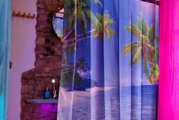 Bed and Breakfast Wonder Room Paraiso Magico Habitacion