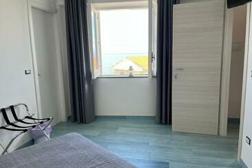 Blue Sea B&b