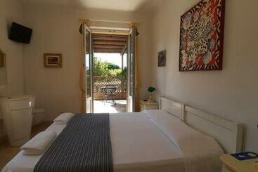 Отель Villa Playa Del Sol   B1