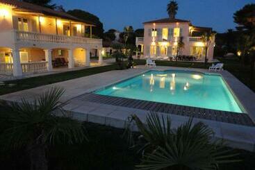 Villa Playa Del Sol B2