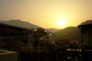 هتل Chakrah By Hermitage Rishikesh
