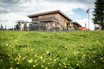 پانسیون Berghaus Tirol