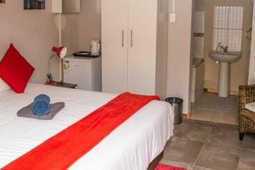 تختخواب و صبحانه Comfort Zone Bnb