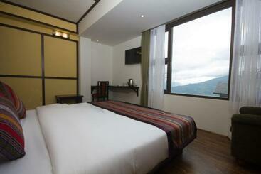 پانسیون Bumblebee Bed & Breakfast