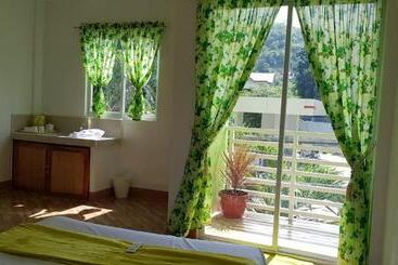 پانسیون Coombsguesthouse