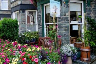 پانسیون Rowan Tree Guest House