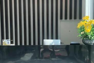 T Nee Hotel@udon