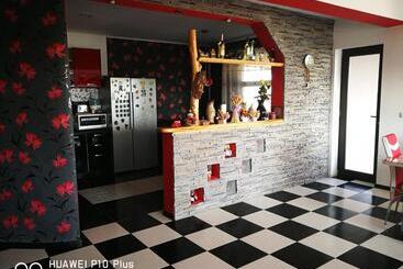 پانسیون Casa Iris Murighiol
