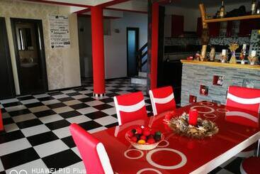 پانسیون Casa Iris Murighiol
