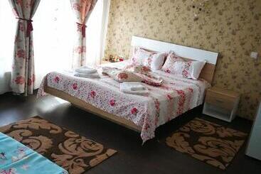 پانسیون Casa Iris Murighiol