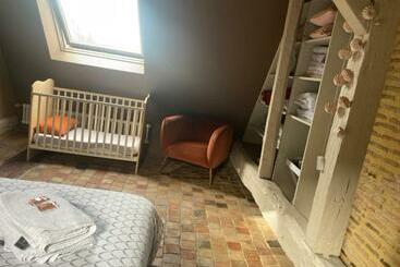 پانسیون Chambre Alix