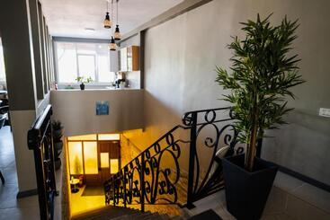 پانسیون Vila Ranya   Adults Only