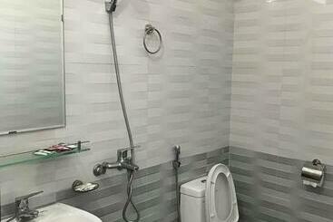 تختخواب و صبحانه Nhà Nghỉ Mạnh Bình