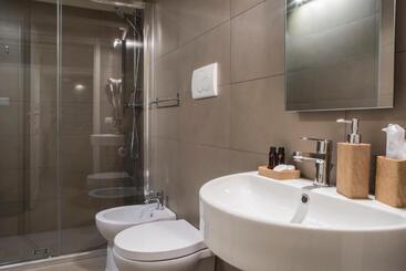 تختخواب و صبحانه Reluxe Private Wellness