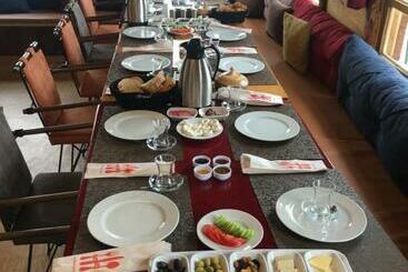 تختخواب و صبحانه Sultanmurat Bungalow
