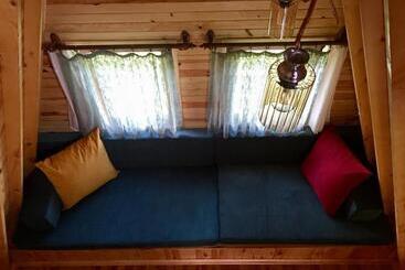 تختخواب و صبحانه Sultanmurat Bungalow