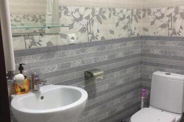 پانسیون Guest House Loza