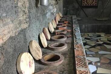 پانسیون Guest House Loza