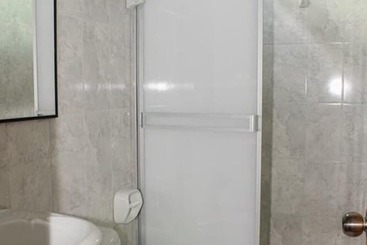 هاستل Hostal Cordillera Azul