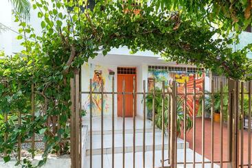 تختخواب و صبحانه Casa La Pilonera
