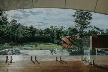 هتل Te Mata Glamping