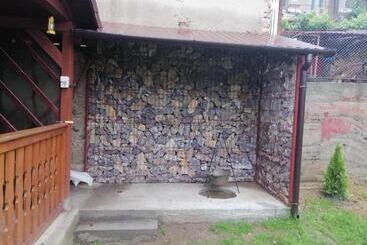 پانسیون Casa Uila