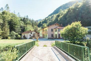 پانسیون Guest House Rosi