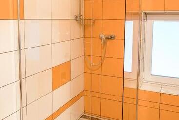 پانسیون Guest House Rosi