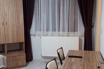 Ahenk Apartment