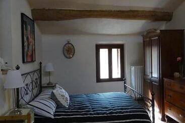 민박 Torricini Skyline